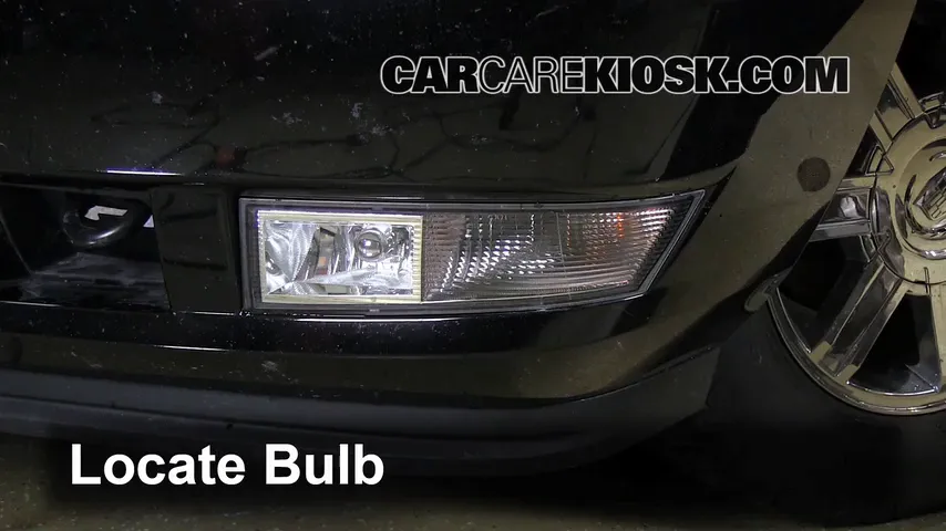 2008 Cadillac Escalade 6.2L V8 Lights Turn Signal - Front (replace bulb)